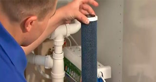 Установка угольных фильтров для воды и вытяжки от 3562 рублей в бору